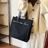 Simple Niche Design Single Shoulder Portable Tote Bag Women's 2025 Autumn and Winter New Fashionable Large-capacity Bucket Bag