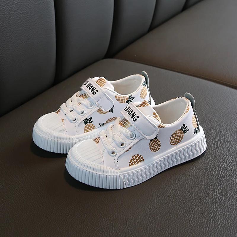 

pineapple strawberry spring and autumn new soft bottom girls children students casual non-slip PU leather sports shoes 21(insole 13cm)