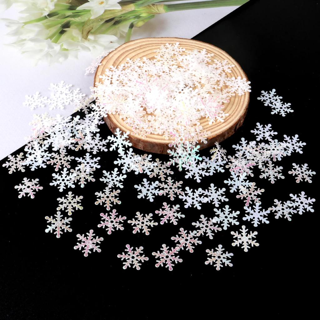 300Pcs 2CM Mini Snowflake Ornament Christmas Decorations Snowflakes Christmas Craft for DIY Craft Xmas Winter Party Table Decor