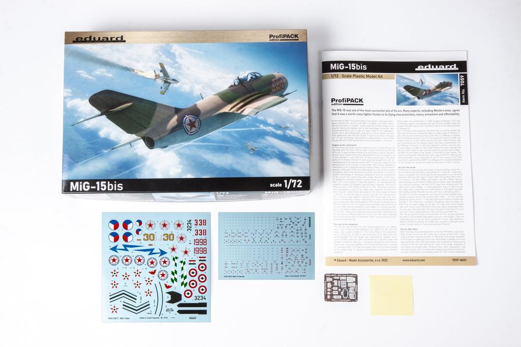 Eduard Profipack Plastic Model EDU7059 1/72 MiG-15bis