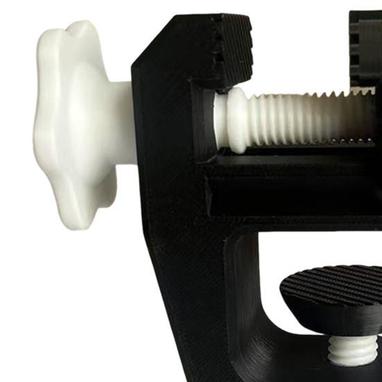 3D-gedruckter Mini-Schraubstock 360 Grad drehbare Werkbankklemme für Modellbau-Hobbyisten Bohrfrei