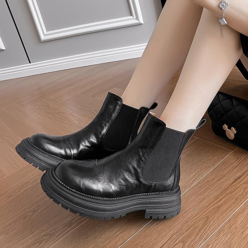 Chelsea Short Boots for Women with Hand-grabbing Leather Thick-soled Retro British Style Autumn and Winter Style Elastic One-foot Boots
