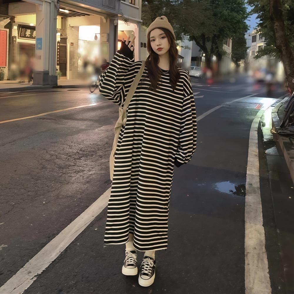 Vintage striped sweater dress women's autumn long over-knee meat covering and thin casual loose college style t-shirt skirt