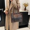 Bolsa Tote Grande Estilosa com Estampa de Leopardo Para Mulheres Perfeito Statement de Moda Retrô