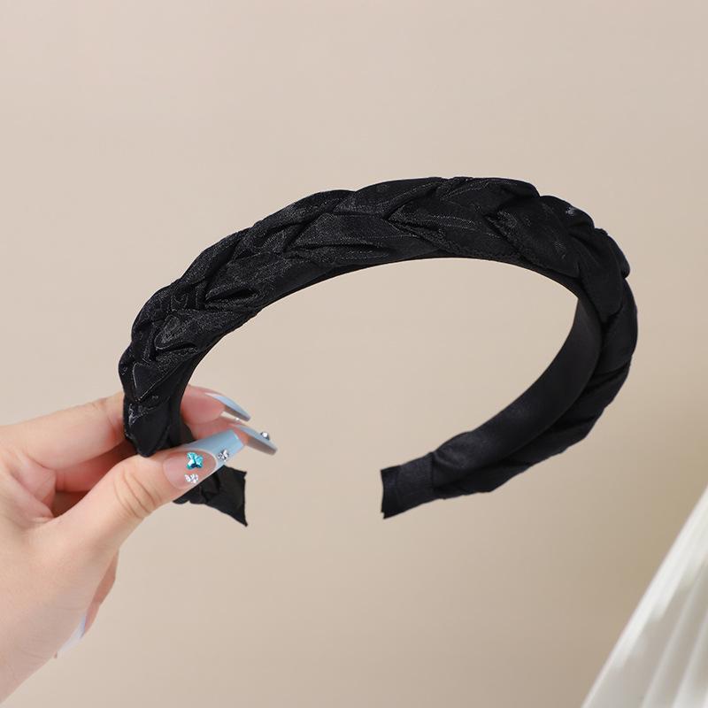 2023 Polka Dot Braid Headband with High Crown for a Slim Face Look