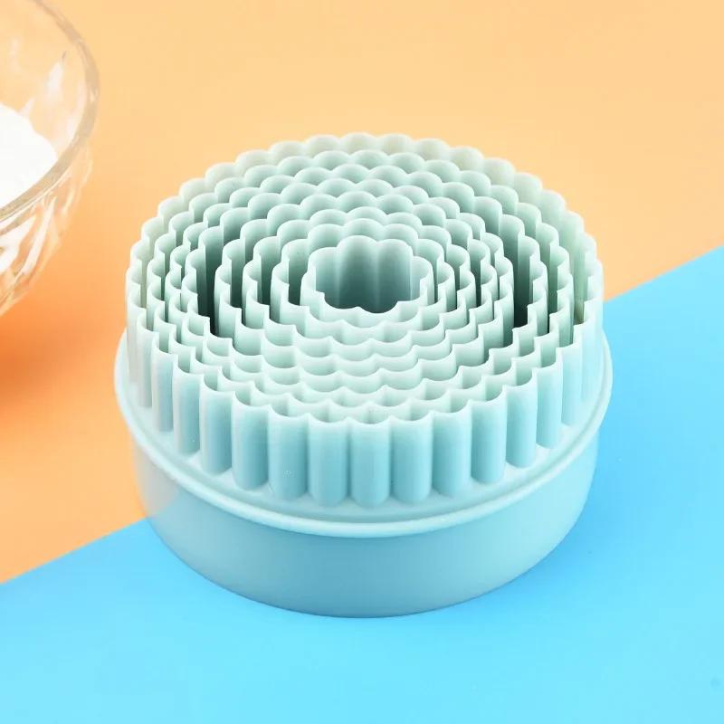 5/8 Pcs Fluted Edge Cookie Cutters Set - BPA-Free Plastic Baking Molds for Uniform Biscuits, Fondant & Holiday Cookie Decorating