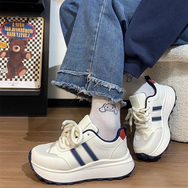 Lightweight Sports Shoes Women's Feet Small Forrest Gump Shoes Spring 2025 New Popular Soft Sole Versatile Dad Shoes Thick Sole