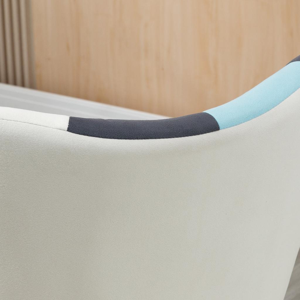 Bedroom Armchair In Tufted Velvet and Wooden Legs, 66x76x98cm, Multicolour