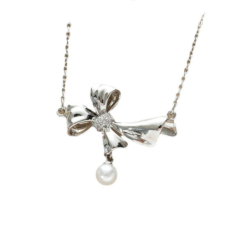 New Pearl Bow Necklace Light Luxury Niche Collarbone Chain for Women