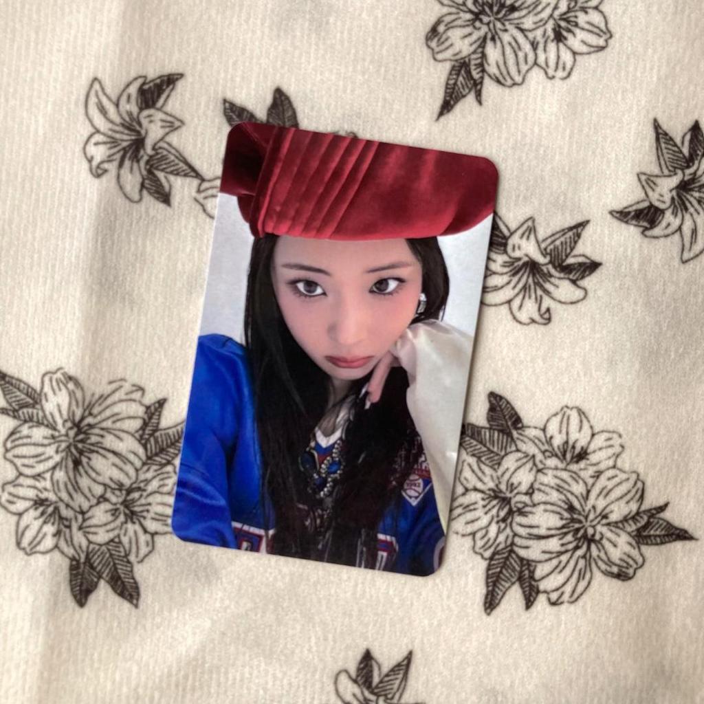 [USED] BABYMONSTER HOT SAUCE Pre-recorded Sanoku Luka Trading Card (1)