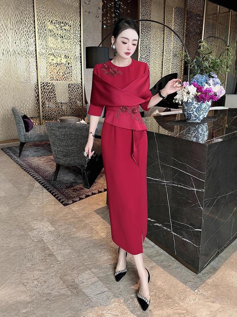 Luxusní večerní šaty Nanyou na svatbu a banket - elegantní móda pro matky