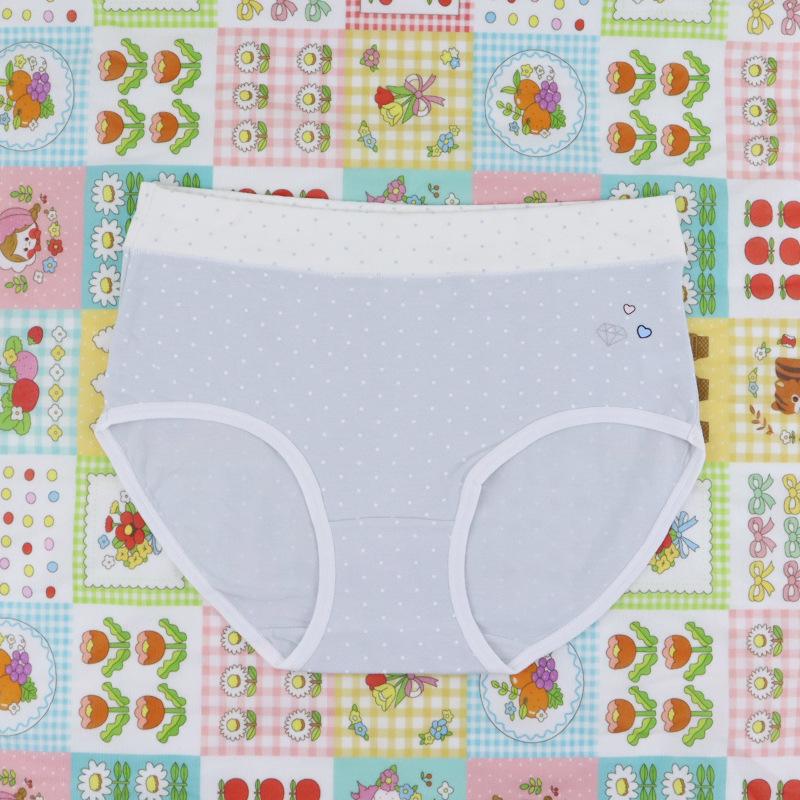 Large Size Girls Spring and Autumn Students High Waist Triangle Briefs