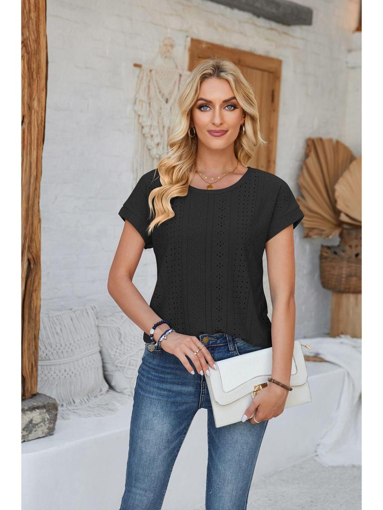 Spring & Summer Women's Loose Round Neck Eyelet Lace T-shirt