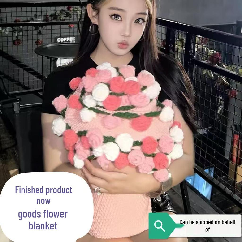 Handmade Knitted Rose Bouquet Round Crochet Flower Blanket