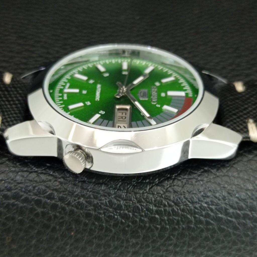 VINTAGE SEIKO 5 AUTOMATIC REFURBISHED JAPAN MENS GREEN DIAL WATCH a446674-1
