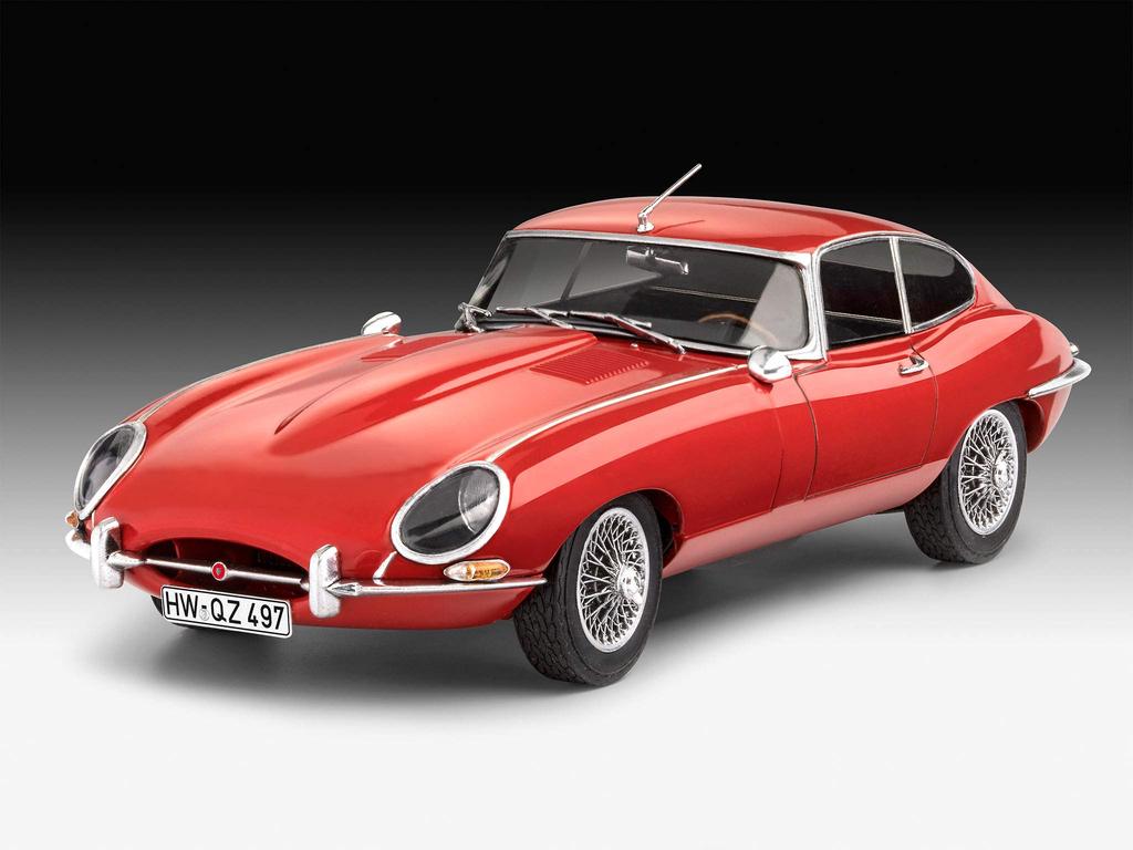 German Revell Jaguar Plastic Model Kit 07668 1/24 E-Type (Coupe)