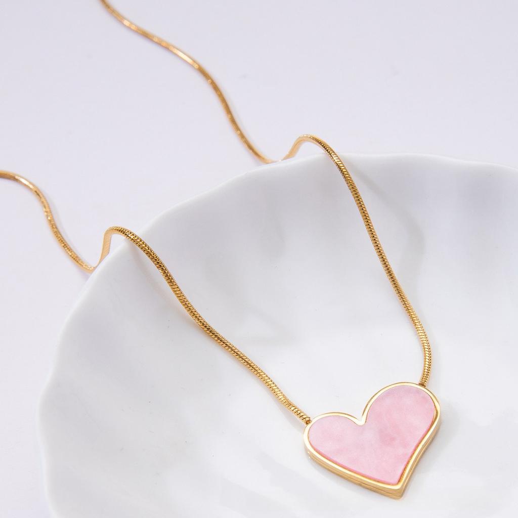 Collier en Acier Titane Amour - Polyvalent pour Femmes, Haut de Gamme, Printemps-Été, Luxe, Petite Échelle, Simple Chaîne de Collier
