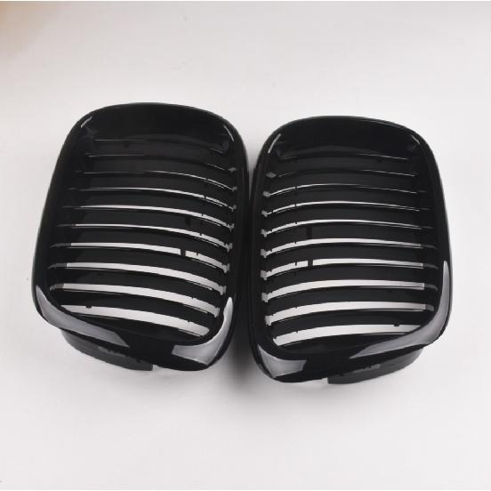 2PCS Front Center Matte Black Wide Kidney Hood Grille Grill For BMW E39 525 528 530 535 M5 1997 1998 1999 2000 2001 2002