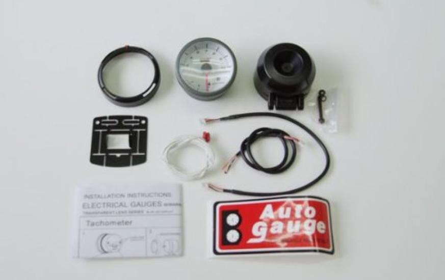 Ceas auto SM cu cadran alb Tahometru cu funcție de avertizare Tah 60 SM Alb 60 /