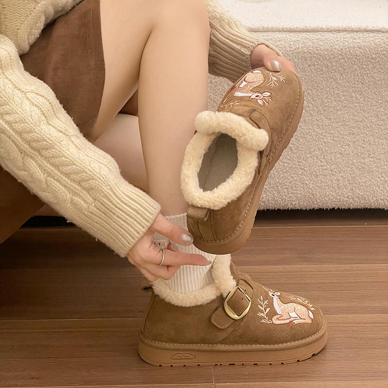 Plush Lined Clog Shoes Women Squirrel Embroidery Buckle Strap Slip On Warm Winter Flats Round Toe