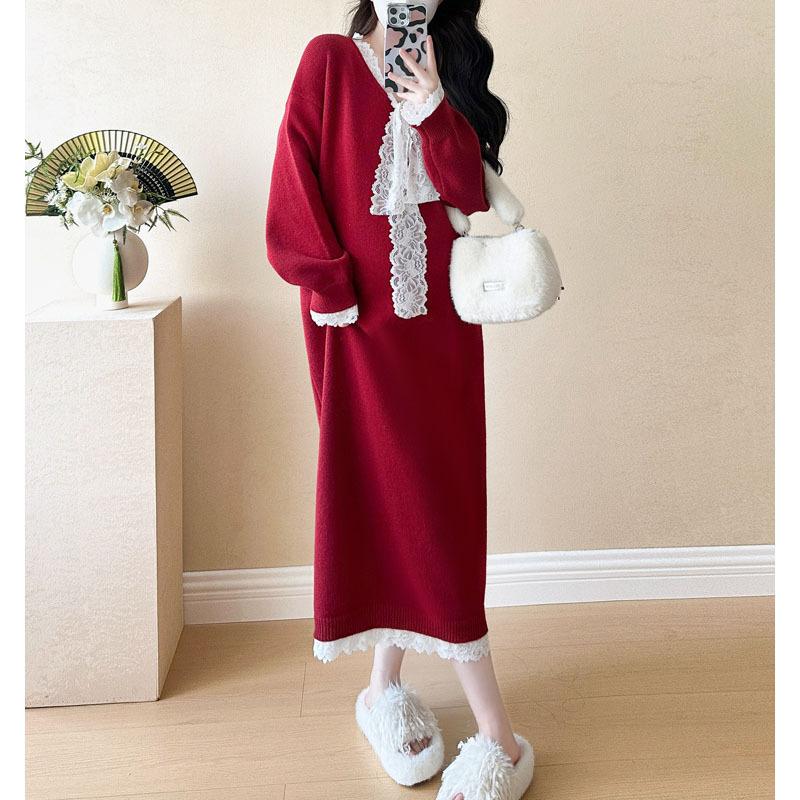 Red Christmas New Sweater Skirt Women's Autumn and Winter Lace Splicing Age-reducing Bow Loose Large Size Knitted Dress