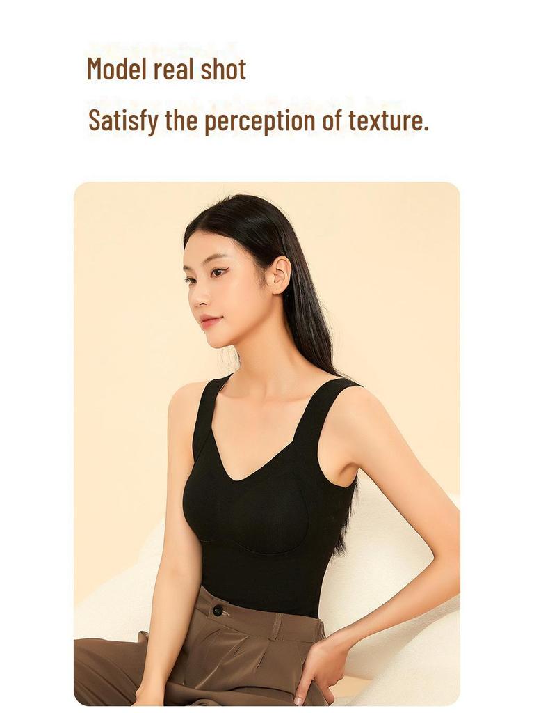 Women's Seamless Warm Vest with Chest Pads, Bra-Free, Silk-Thickened, German Velvet Innerwear for Autumn and Winter.