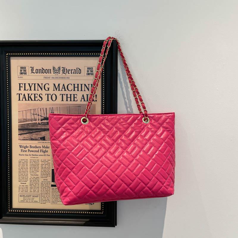 Leisure Fashion Large-capacity Tote Bag, Stylish and Trendy Crossbody Bag