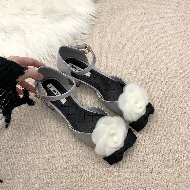 

2025 spring and autumn new fashion versatile high-heeled French Mary Jane shoes high-end sense niche tea flower butterfly 39 серый
