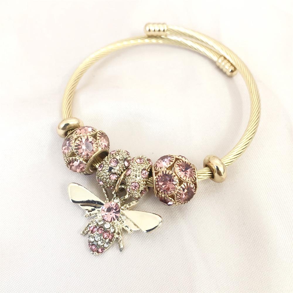 18K Gold Bee Pendant Bracelet with Zircon Rhinestones in Titanium Stainless Steel