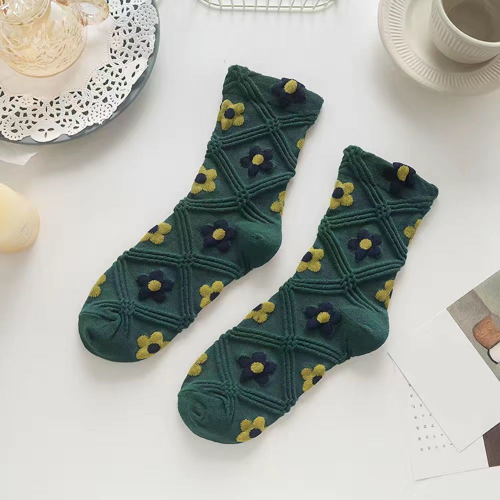5Pairs Embroidery Women Cotton Socks Sweet Autumn Flower Socks Mid Tube Socks Girls  Autumn Winter