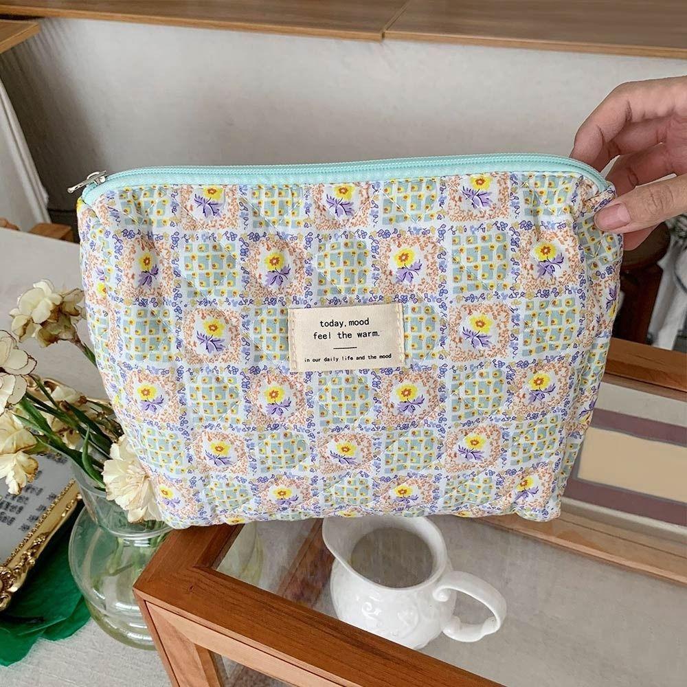 

Portable Beauty Case Cotton Floral Cosmetic Pouch Toilet Bag Female Handbags Makeup Bag