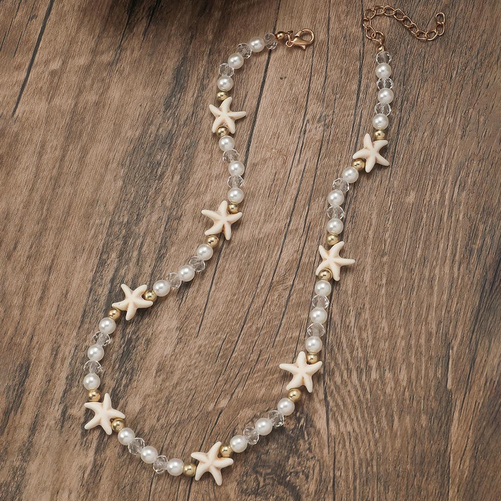 Beach Vacation Jewelry Delicate Ocean Beads Necklace Comfortable Neck Jewelry Suitable for a Marine Inspired Outfit