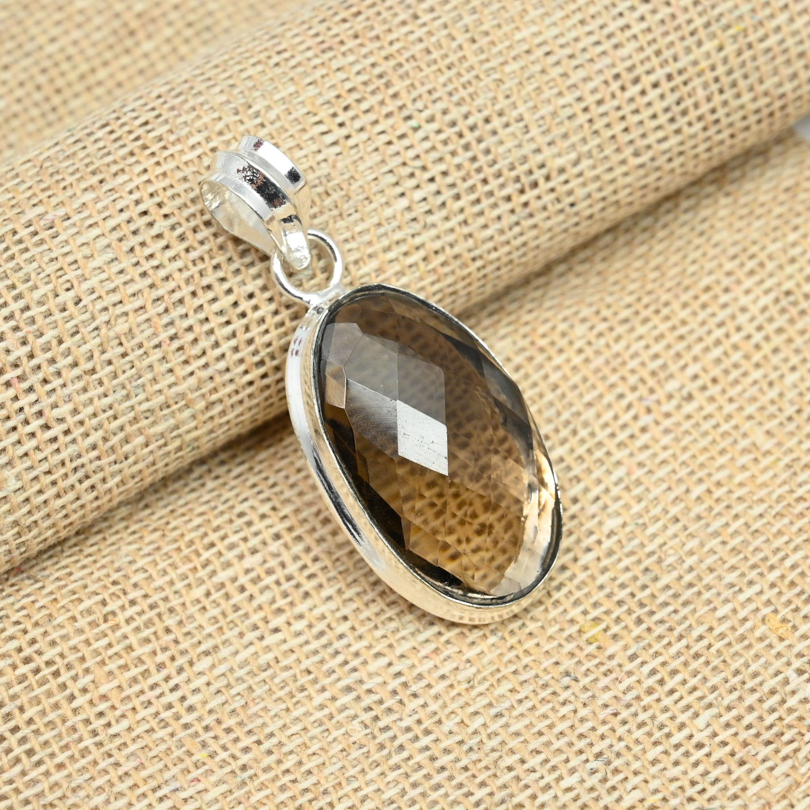 

Смоки топаз драгоценный камень ручной работы стерлингового серебра 925 пробы День памяти подарок кулон ювелирные изделия 1.96 Inches коричневый