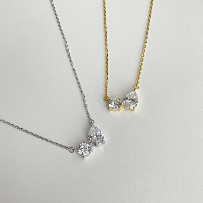 Stainless Steel Hypoallergenic Water Droplet CZ Pendant Necklace for Women Luxury Waterproof Ins Necklace Jewelry Birthday Gift