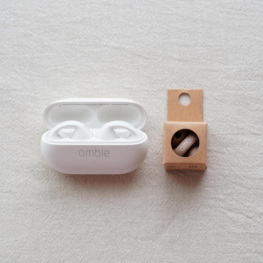 ambie sound earcuffs Starter Set main unit x interchangeable true wireless Bluetooth with AM-TW02 (WHITE Latte) Open-ear, easy-to-listen-to, covers,