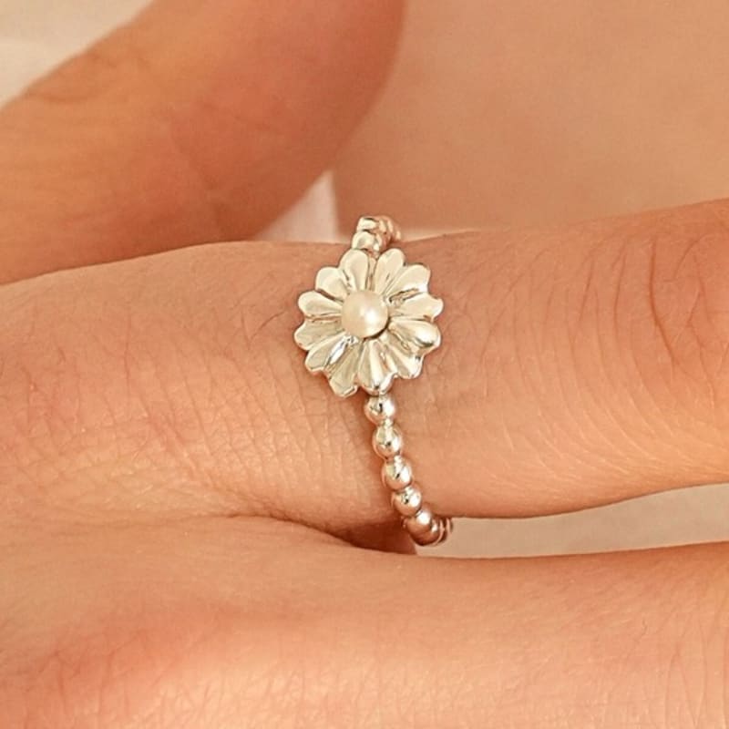 BELLOOGGI Daisy pearl ring(S) Daisy freshwater pearl ring
