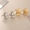 Luxury Niche Design Flower Earrings: Trendy Metal Style Studs, Elegant & Versatile for Women