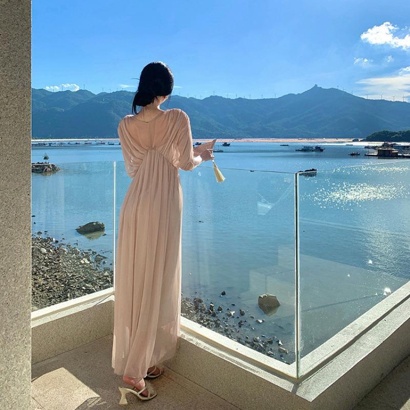 French High-end Chiffon Dress for Women's Beach Vacation Collar, Thin Temperament Long Dress for Women's Autumn