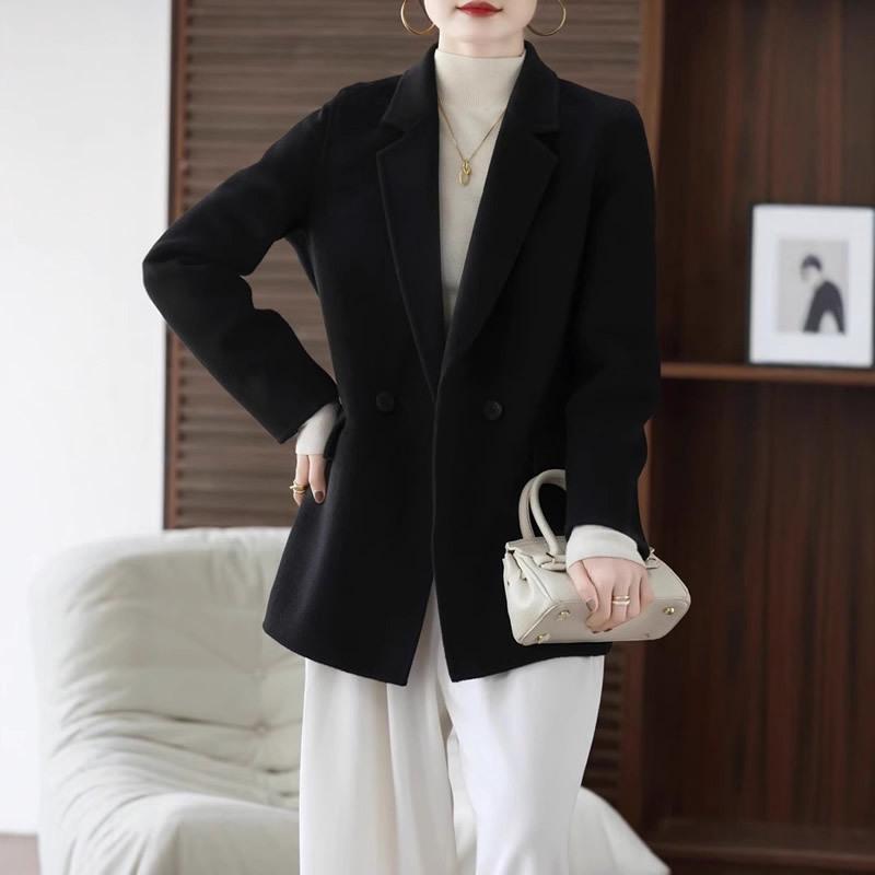 2025 Autumn/Winter Women's Double-Faced Wool Coat - Short, Loose, Petite Slimming Suit