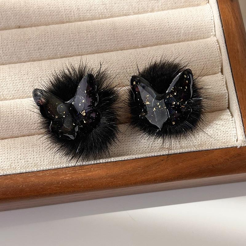 

Осінньо-зимові сережки з кулькою волосся, солодкі та милі, суперфея, ніша, ретро, ​​плюш, крапля, клей, смола, сережки-метелики, жіночі чорний