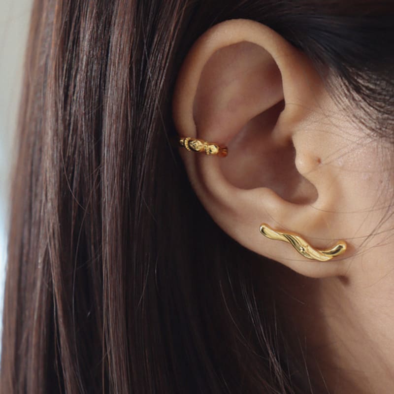 M.atur Flow Moment Earring 01