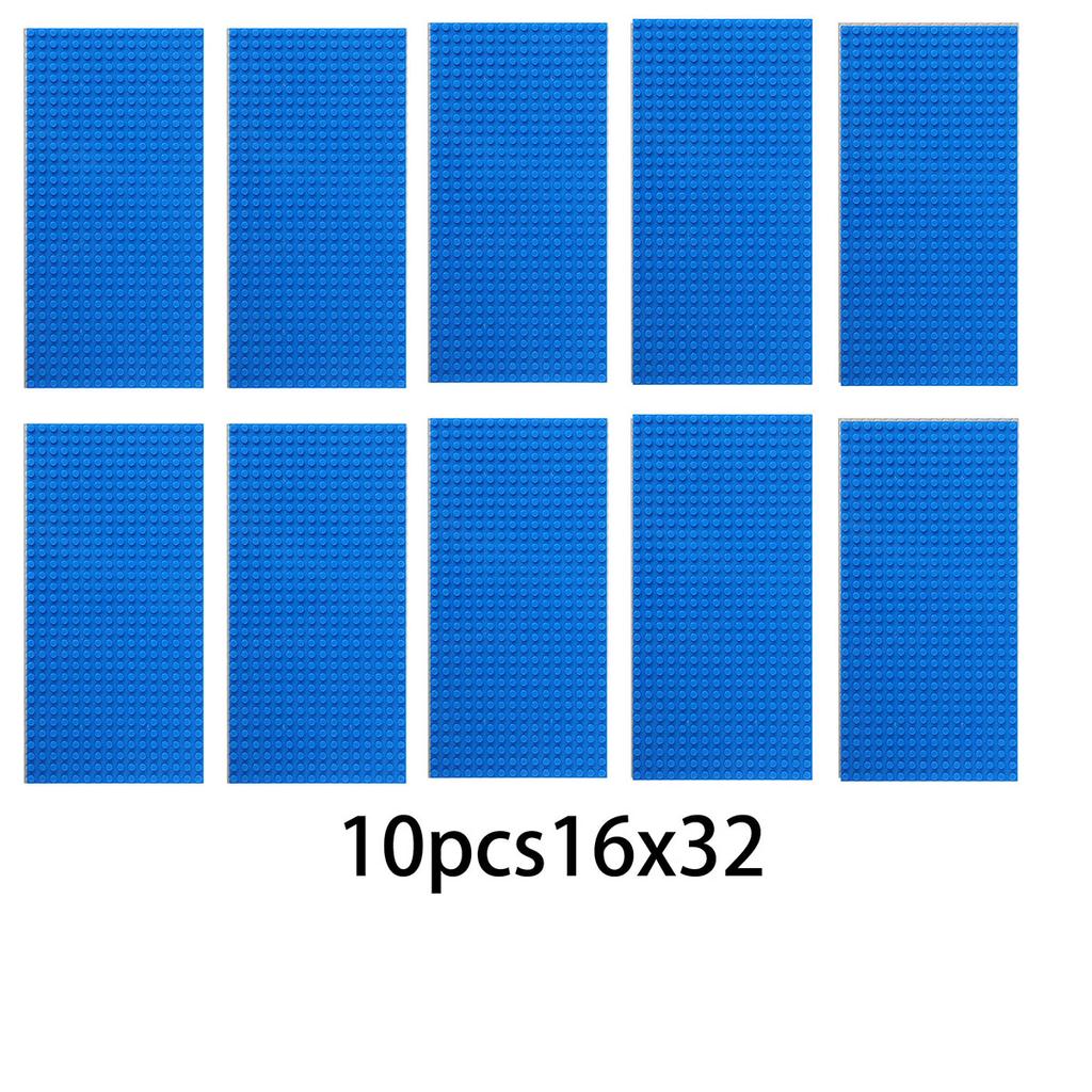 Perfect for play and displaying building block creations the 10 pieces with 16x32 holes are ideal for grass surfaces.