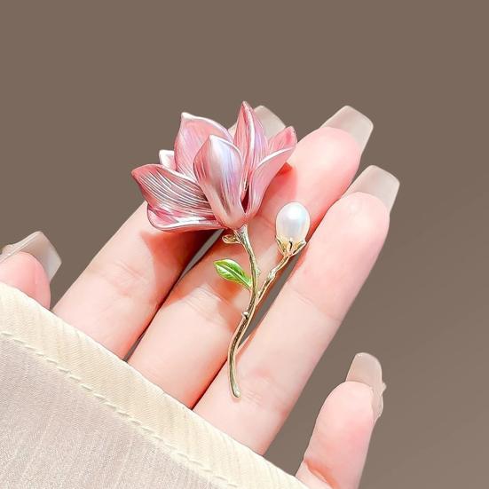 Magnolia Flower Brooch Zinc Alloy Faux Pearl Flower Lapel Pin Sweater Cardigan Coat Business Suit Decoration Men Women Clothing Accessories