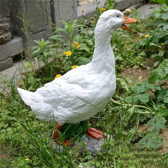 Dekorative simulierte Ente Verblassfest Langlebig Brunnen Landschaftsgestaltung Entenstatue für Hof