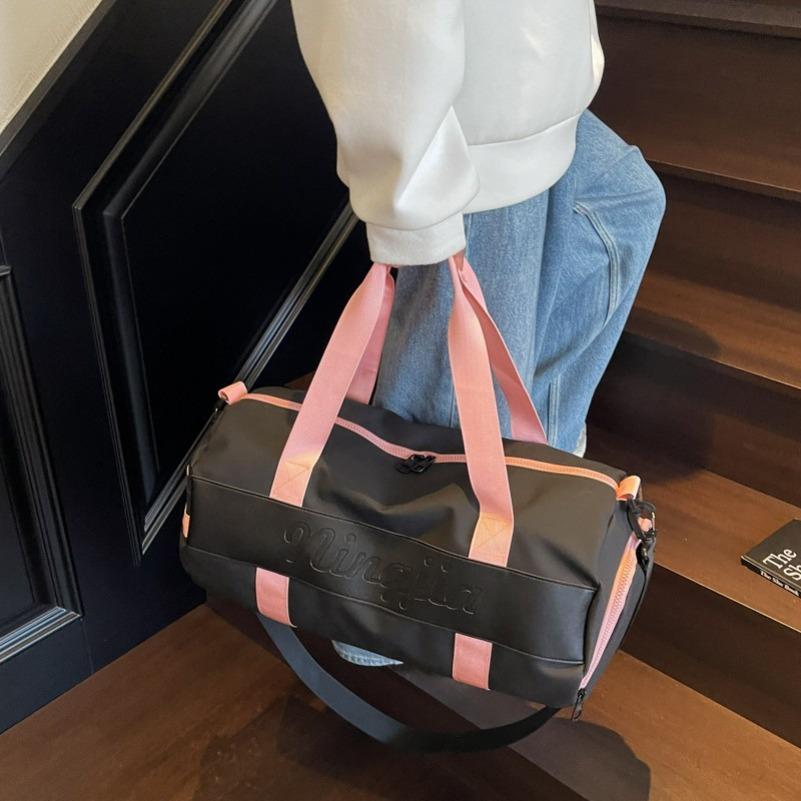 New Sport Gym Bag Women Outdoor Waterproof Travel Duffel Bag for Swimming Leisure Travel Bag