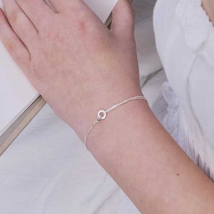 Aube Ring Chain Bracelet. BB1568
