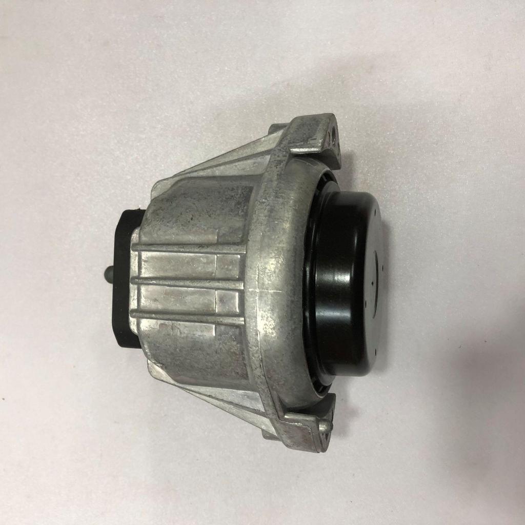 BMW Engine Mount Rubber 22116768852 - Car Accessory