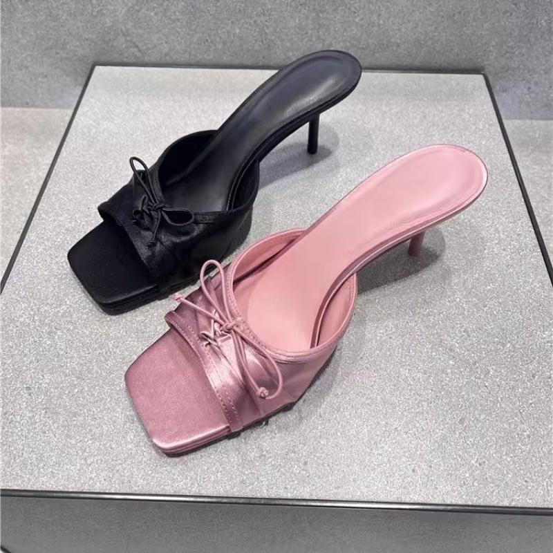 Fashion Summer 2025 New Comfortable Low Heel Square Head Sandals Sweet Bow Silk Thick Heel Slippers for Ladies Outwear Blue Slides