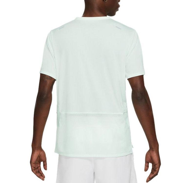 Nike Set in Sleeve T Shirt Men's Fresh Green DA1169-394