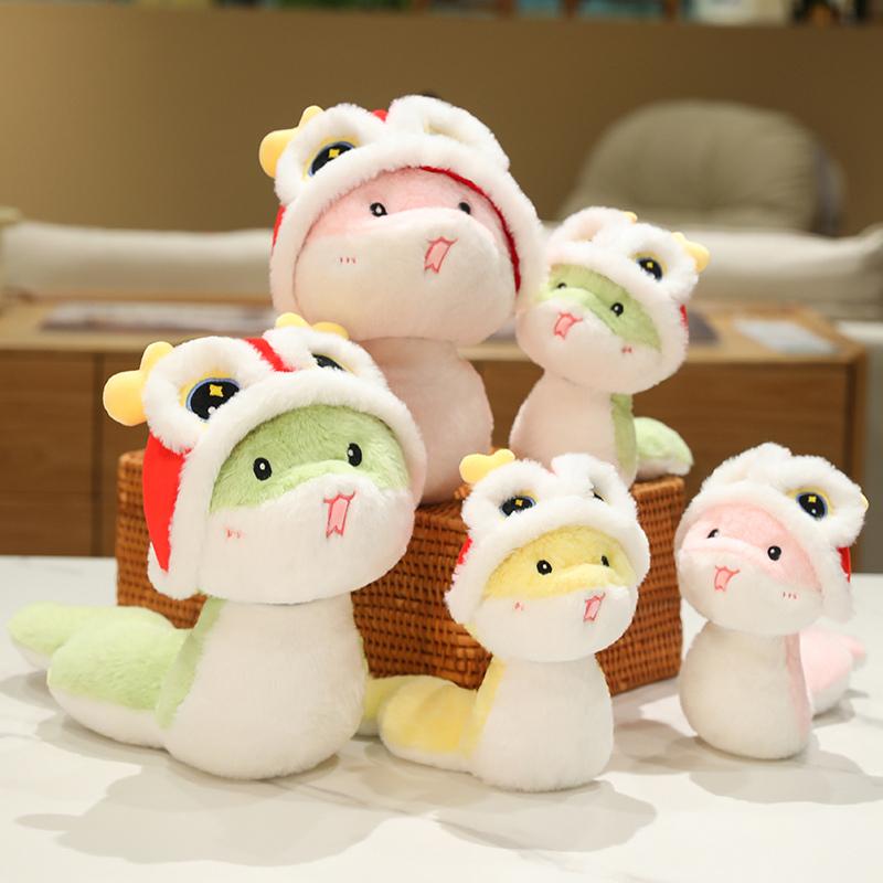 24/38cm Kawaii Cartoon Farbe Neujahr Schlange Plüschpuppe Kissen Löwenhut Blume Fliege Frucht Schlange Plüschtier Geschenk für Jungen Mädchen